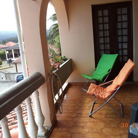 Hospedagem Casa Do Largo Hotell Santo da Serra Exteriör bild