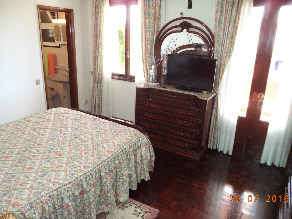 Hospedagem Casa Do Largo Hotell Santo da Serra Exteriör bild